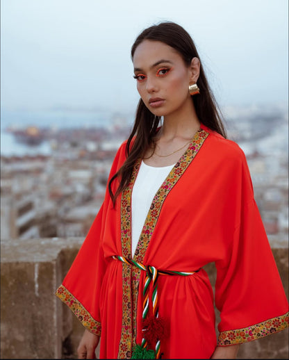 Kimono long Lkhzana brodé – création algérienne