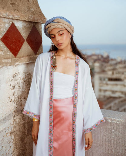 Kimono long Lkhzana brodé – création algérienne